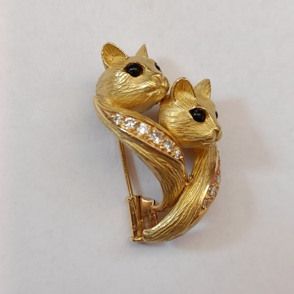 18k Gold Cat Brooch - Jean and Pierre Bellin