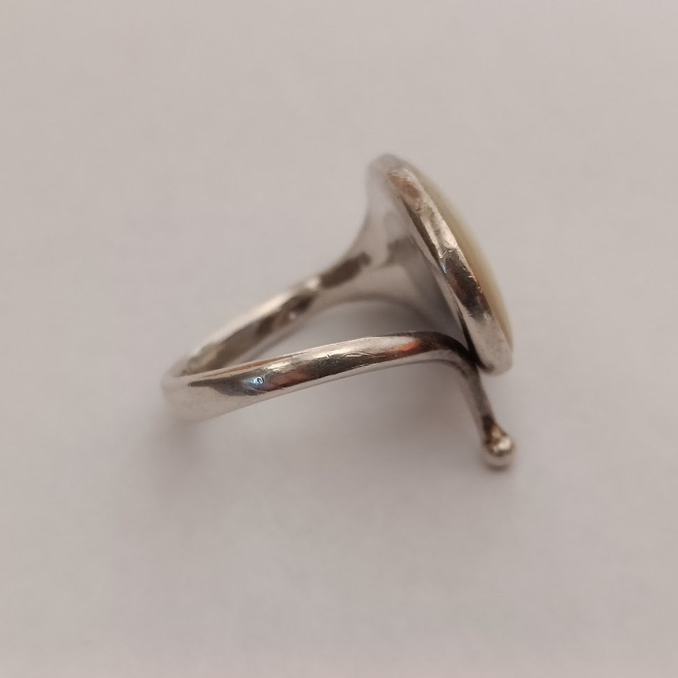 Vivianna Torun Mother of Pearl Ring