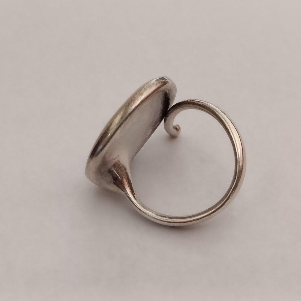 Vivianna Torun Mother of Pearl Ring