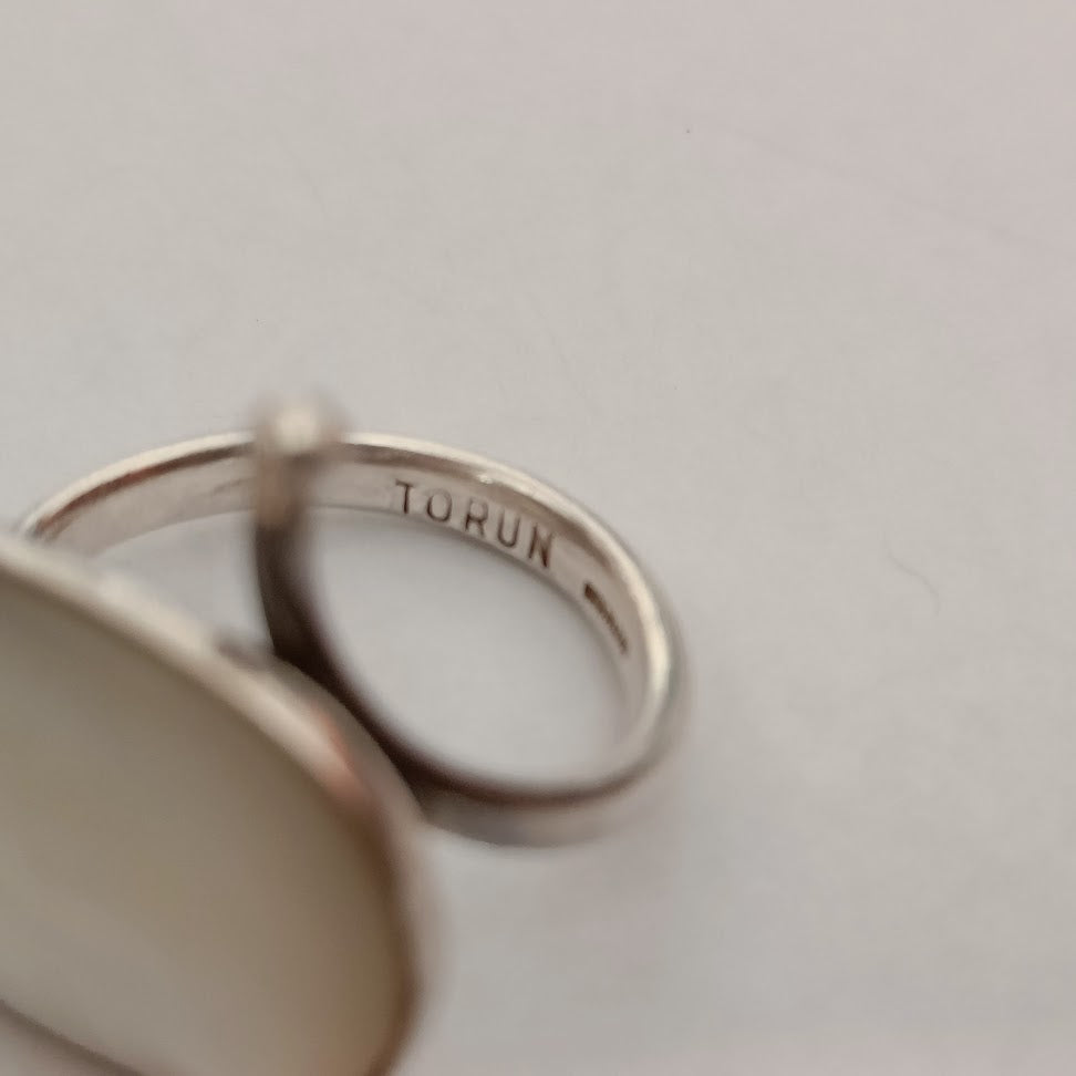 Vivianna Torun Mother of Pearl Ring